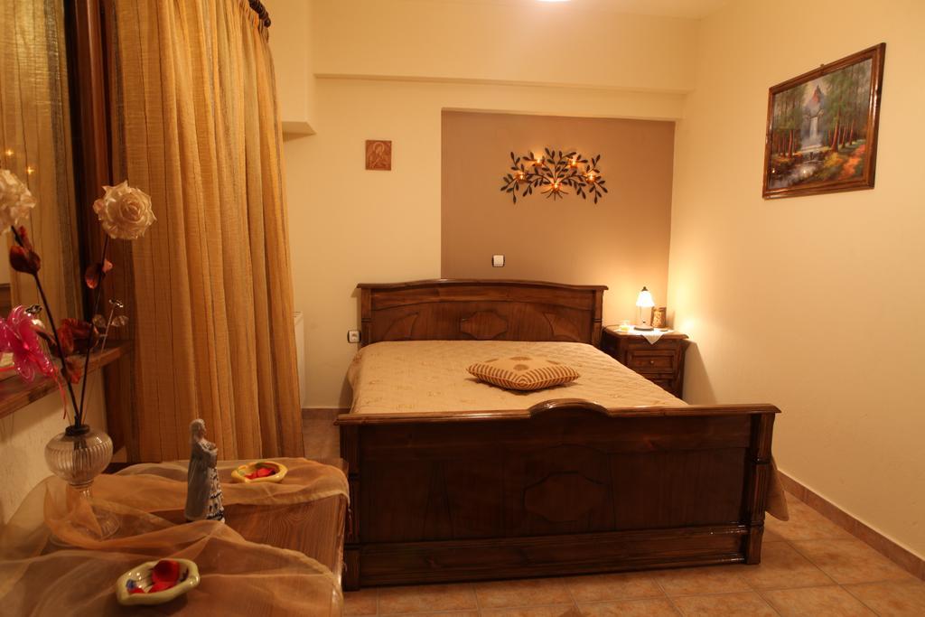 Dione Apartments Ouranoupoli Room photo